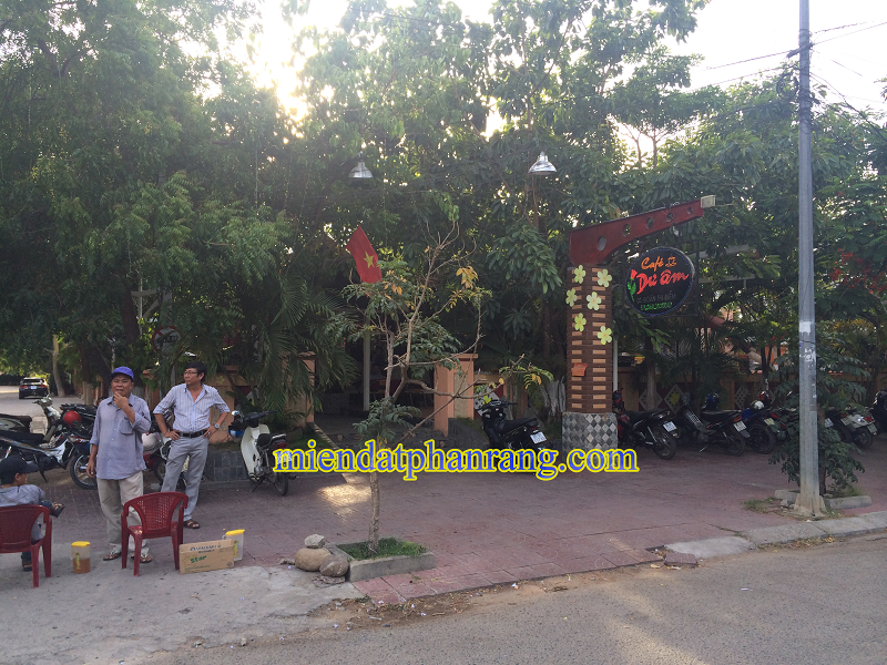 Cafe dư âm phan rang